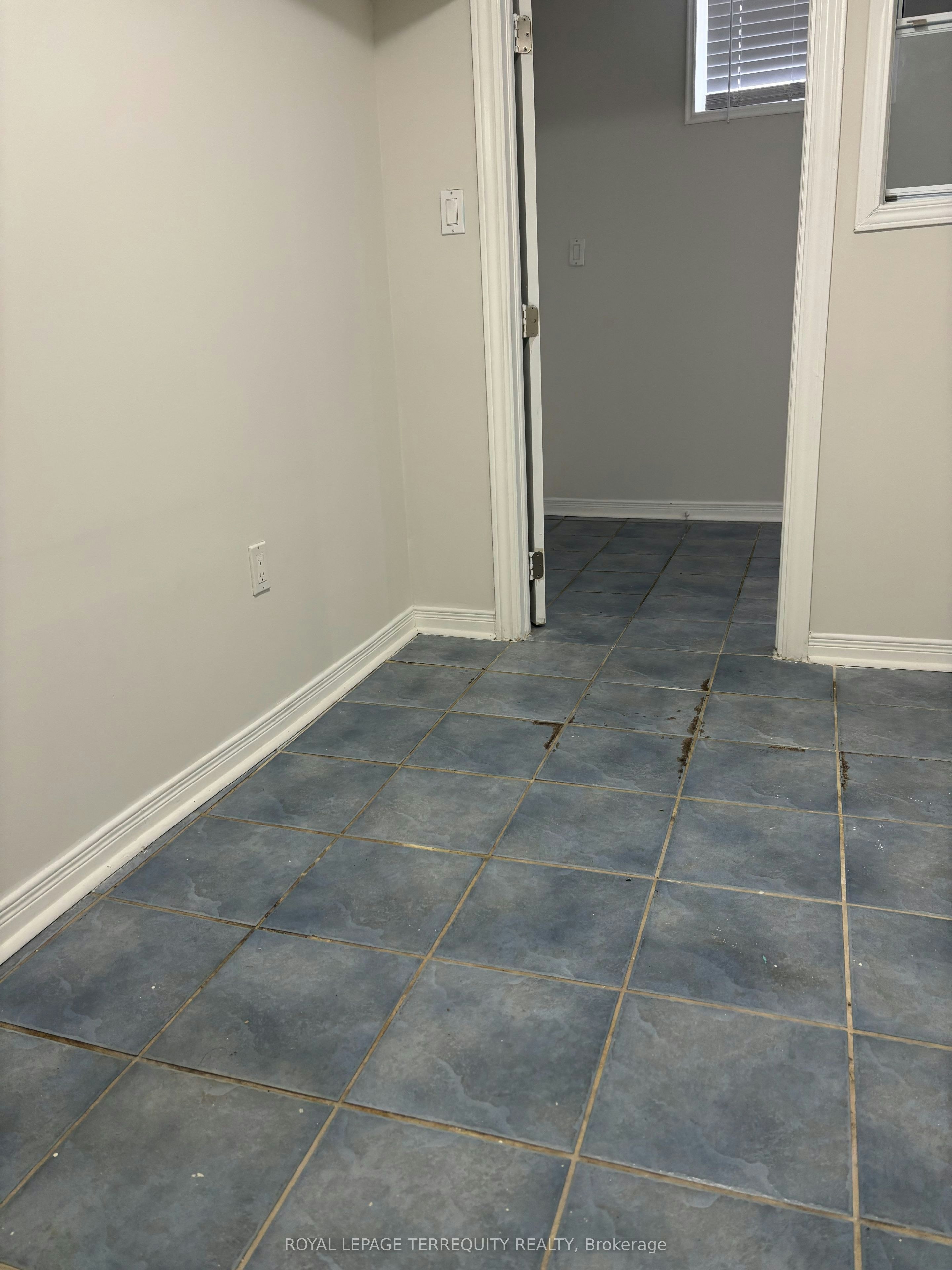 26 Tangleridge Boulevard, Brampton, ON, L6R 2X5 - 6