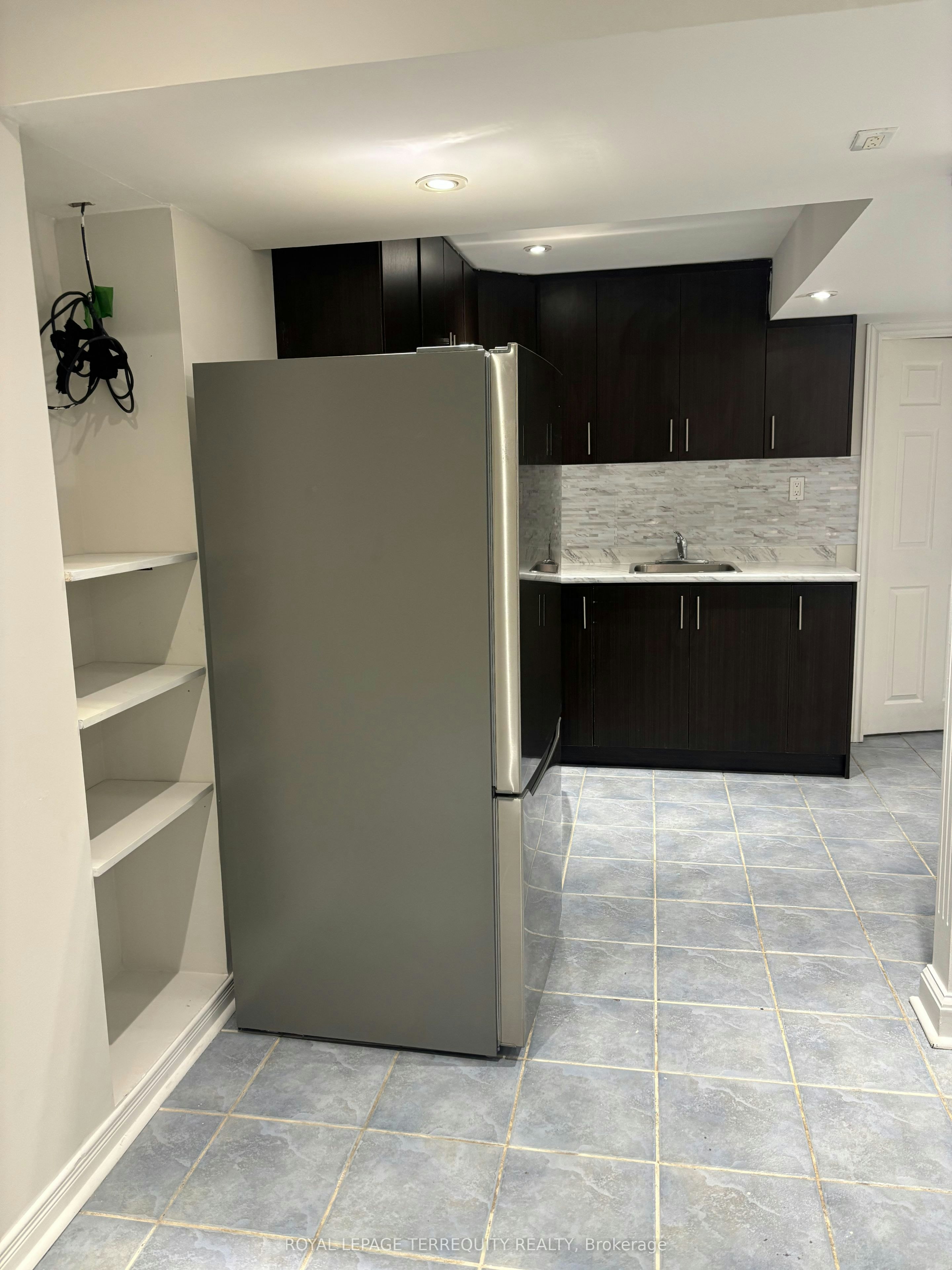 26 Tangleridge Boulevard, Brampton, ON, L6R 2X5 - 3
