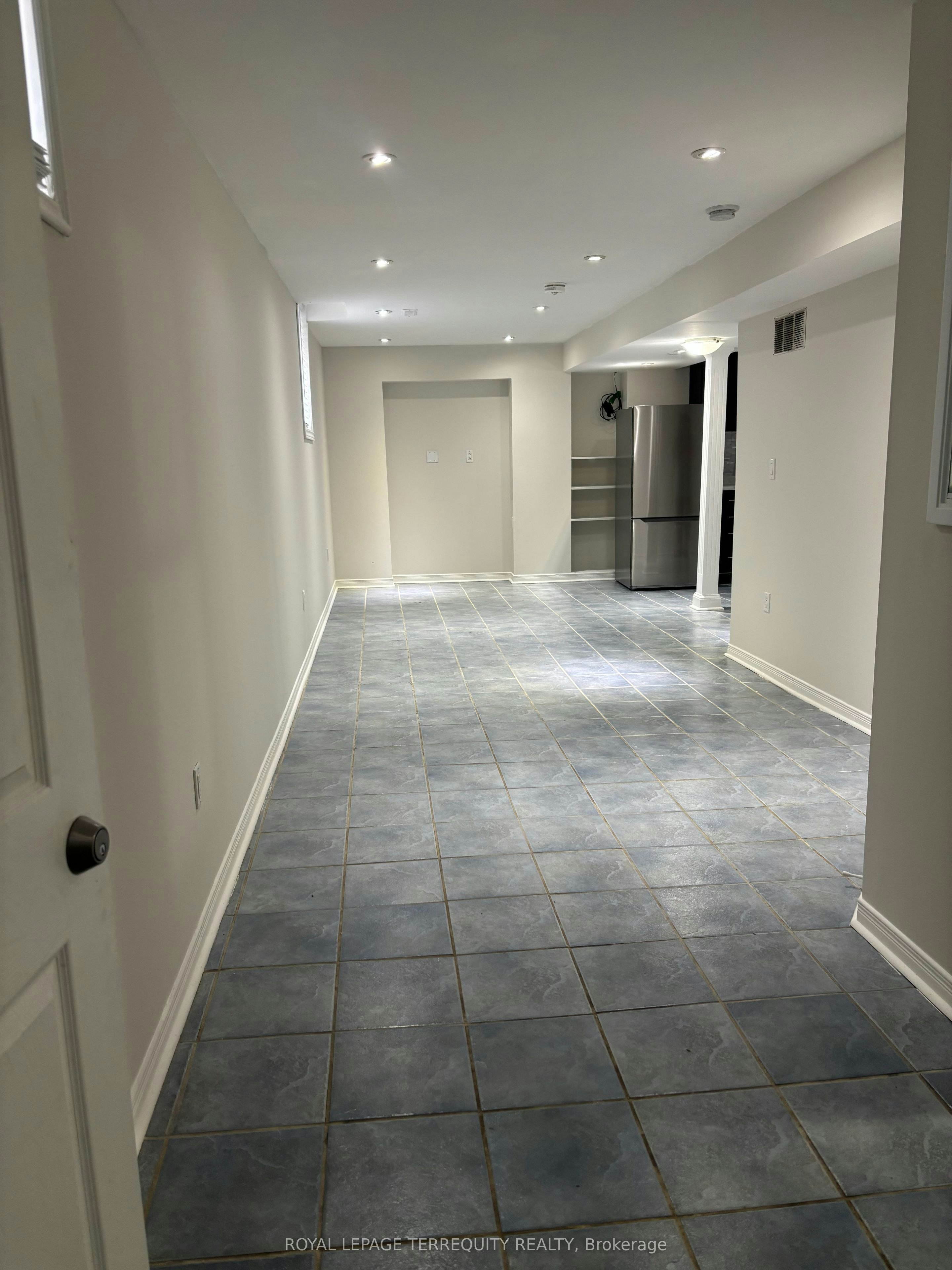26 Tangleridge Boulevard, Brampton, ON, L6R 2X5 - 4