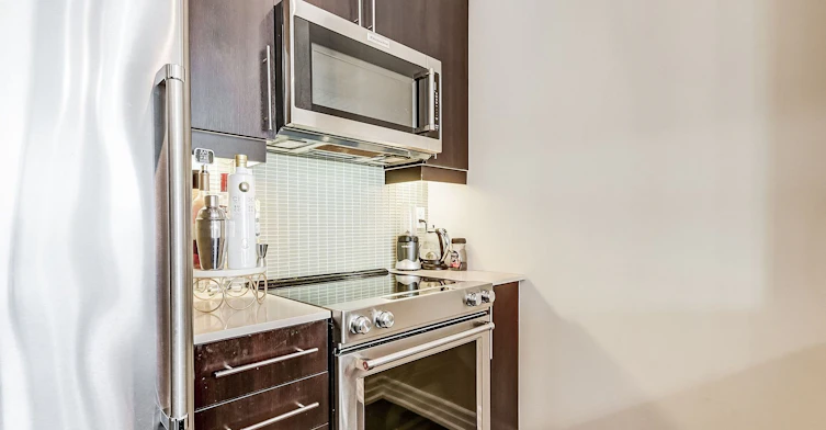 4004-4011 Brickstone Mews, Mississauga, ON, L5B 0J7 - 11