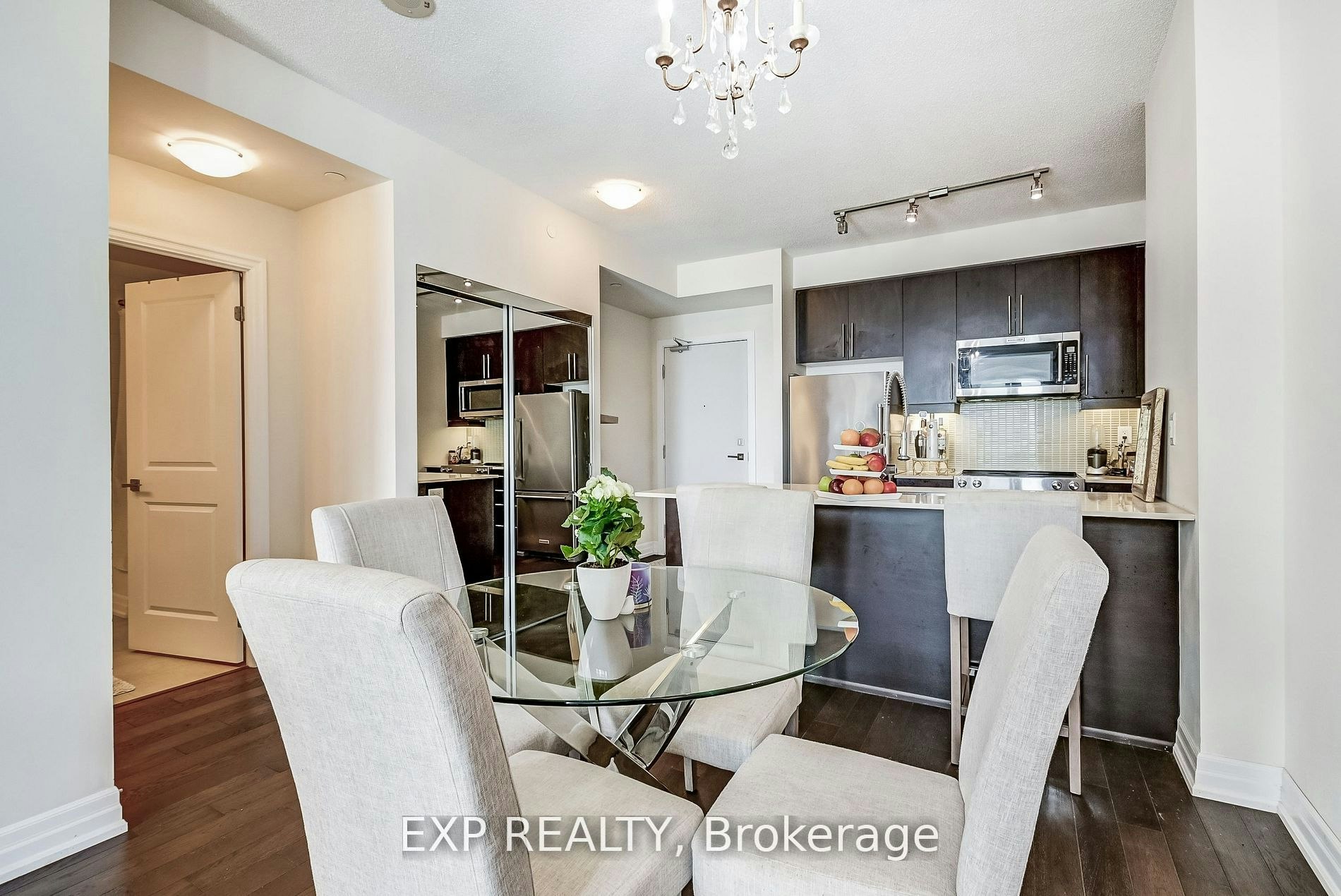 4004-4011 Brickstone Mews, Mississauga, ON, L5B 0J7 - 17