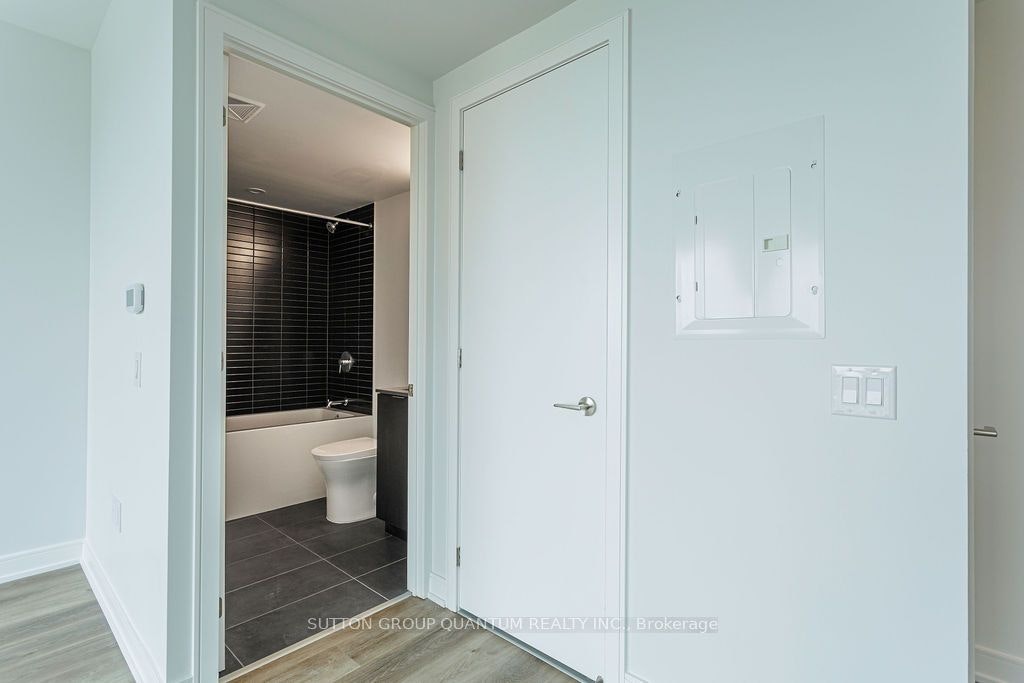 1422-3009 Novar Road, Mississauga, ON, L5B 1H7 - 9