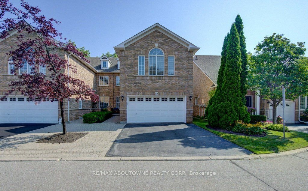 53-3045 New Street, Burlington, ON, L7N 3V9