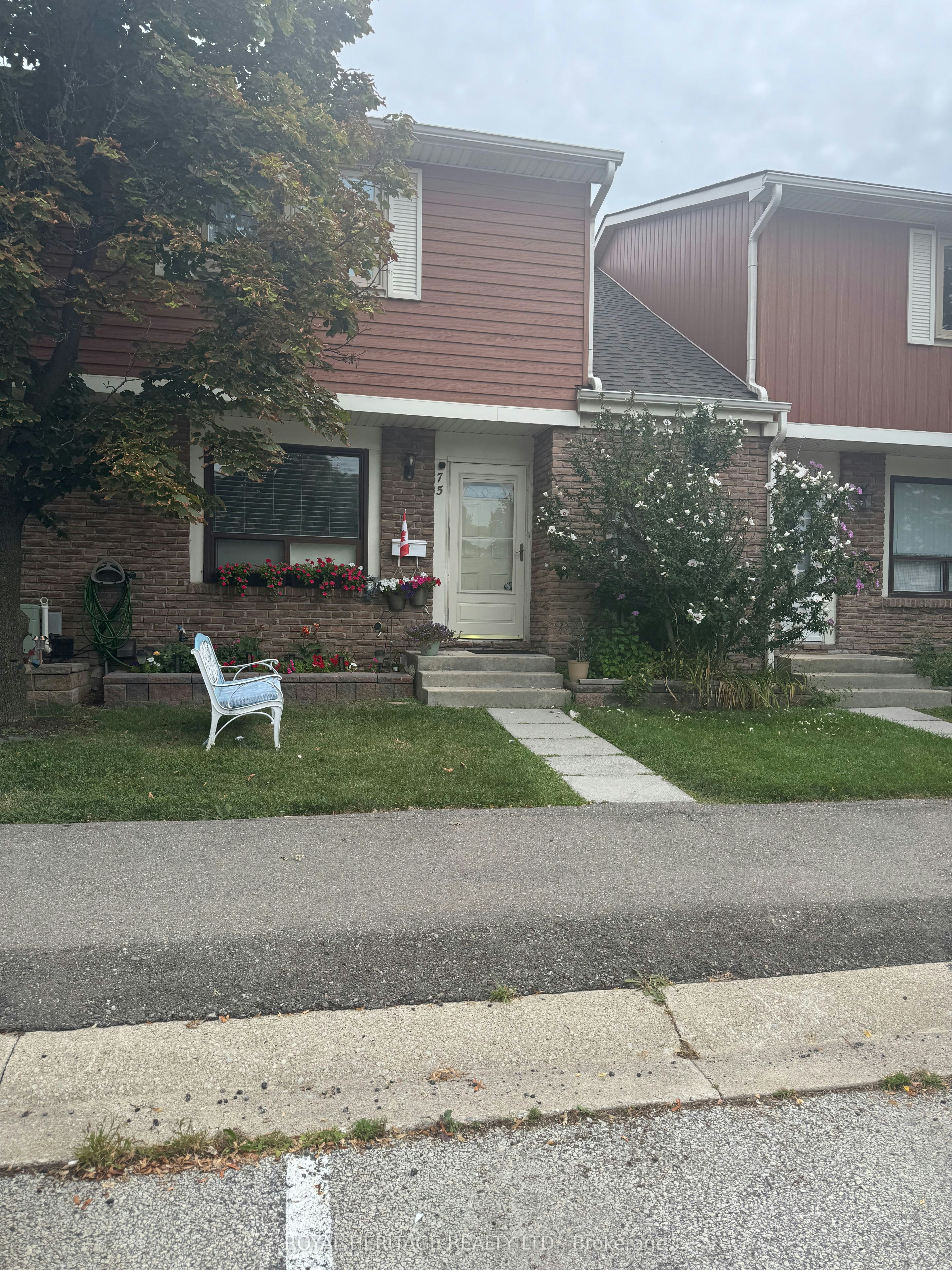 75-98 Falconer Drive, Mississauga, ON, L5N 1Y2
