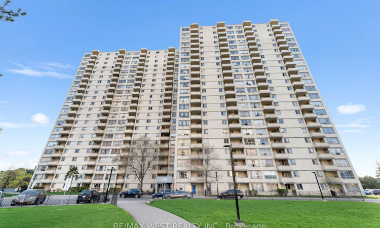 114-340 Dixon Road