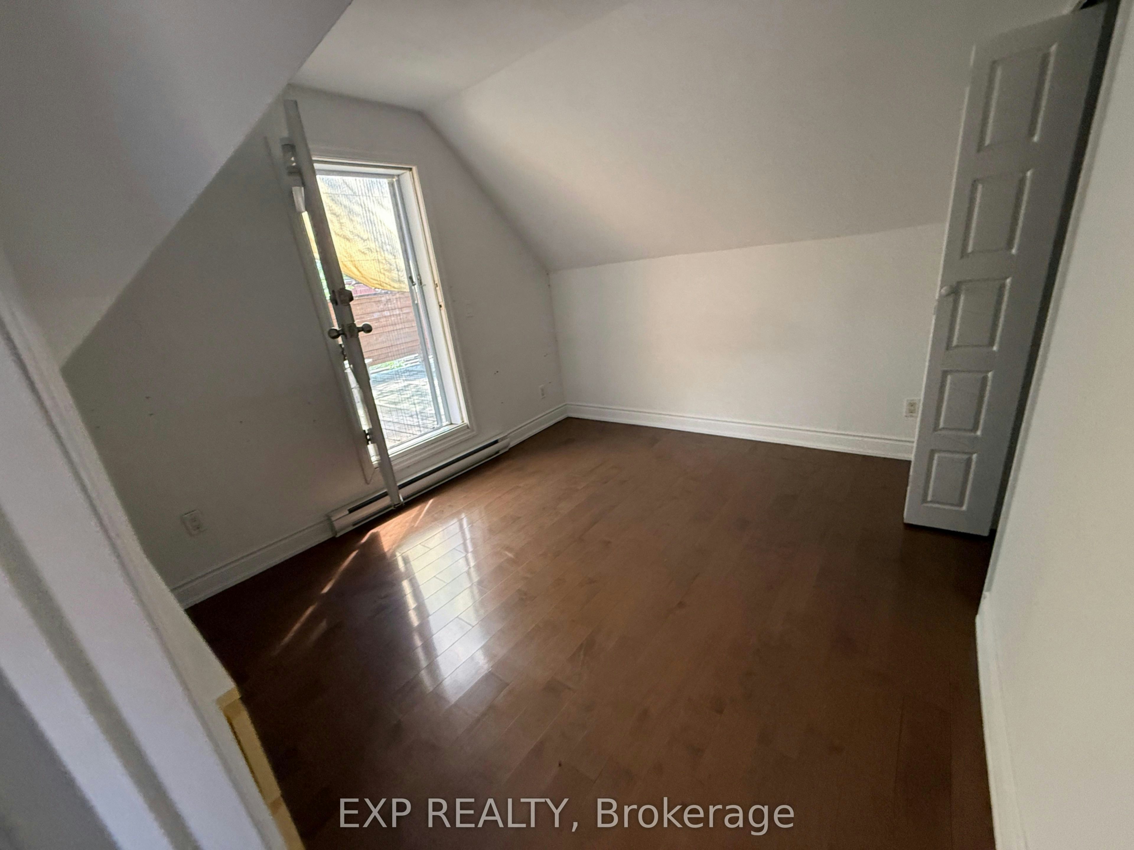 2F and 3F-7 Lansdowne Avenue, Toronto, ON, M6K 2V7 - 25