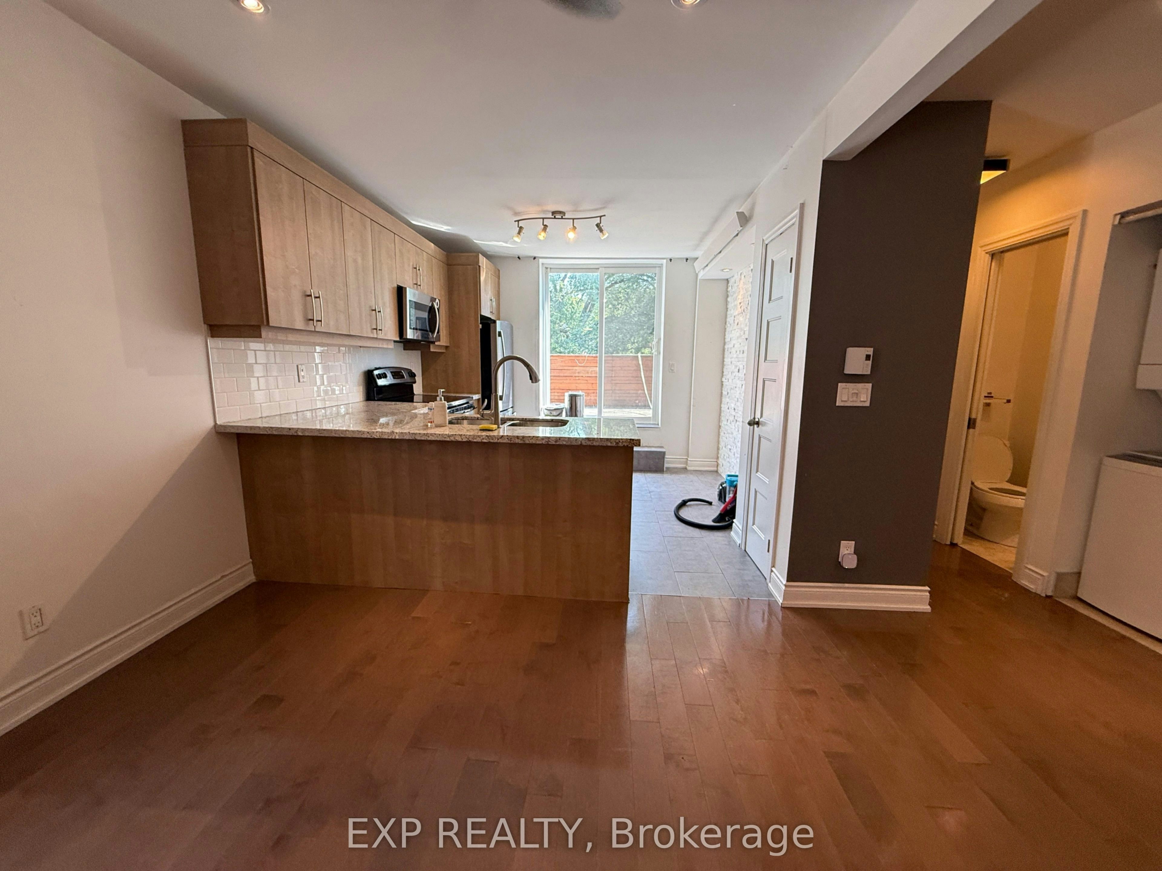 2F and 3F-7 Lansdowne Avenue, Toronto, ON, M6K 2V7 - 21