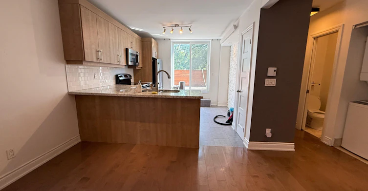 2F and 3F-7 Lansdowne Avenue, Toronto, ON, M6K 2V7 - 21