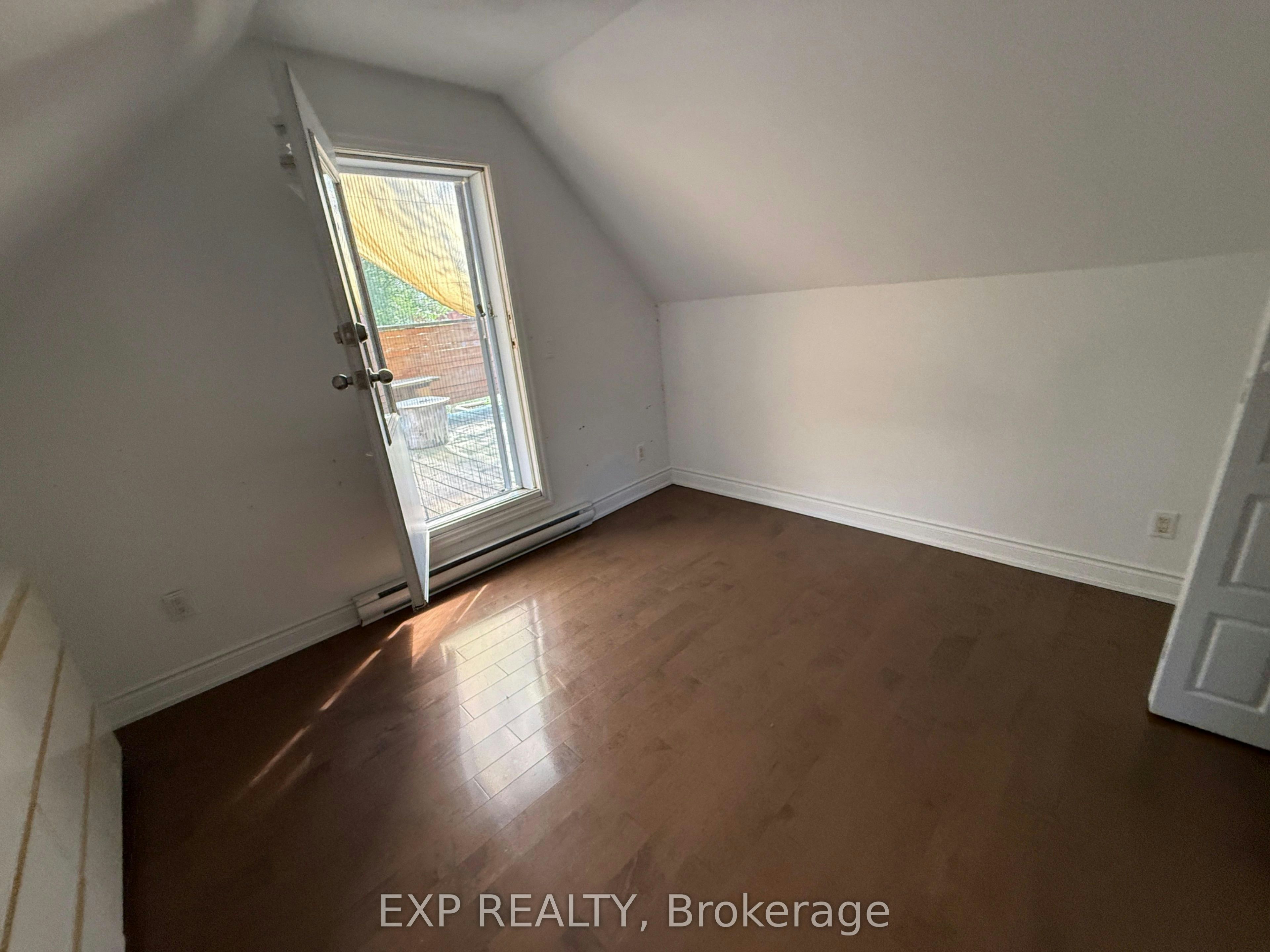 2F and 3F-7 Lansdowne Avenue, Toronto, ON, M6K 2V7 - 22