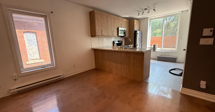 2F and 3F-7 Lansdowne Avenue, Toronto, ON, M6K 2V7 - 8