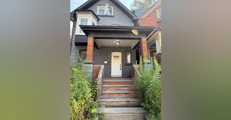 2F and 3F-7 Lansdowne Avenue, Toronto, ON, M6K 2V7