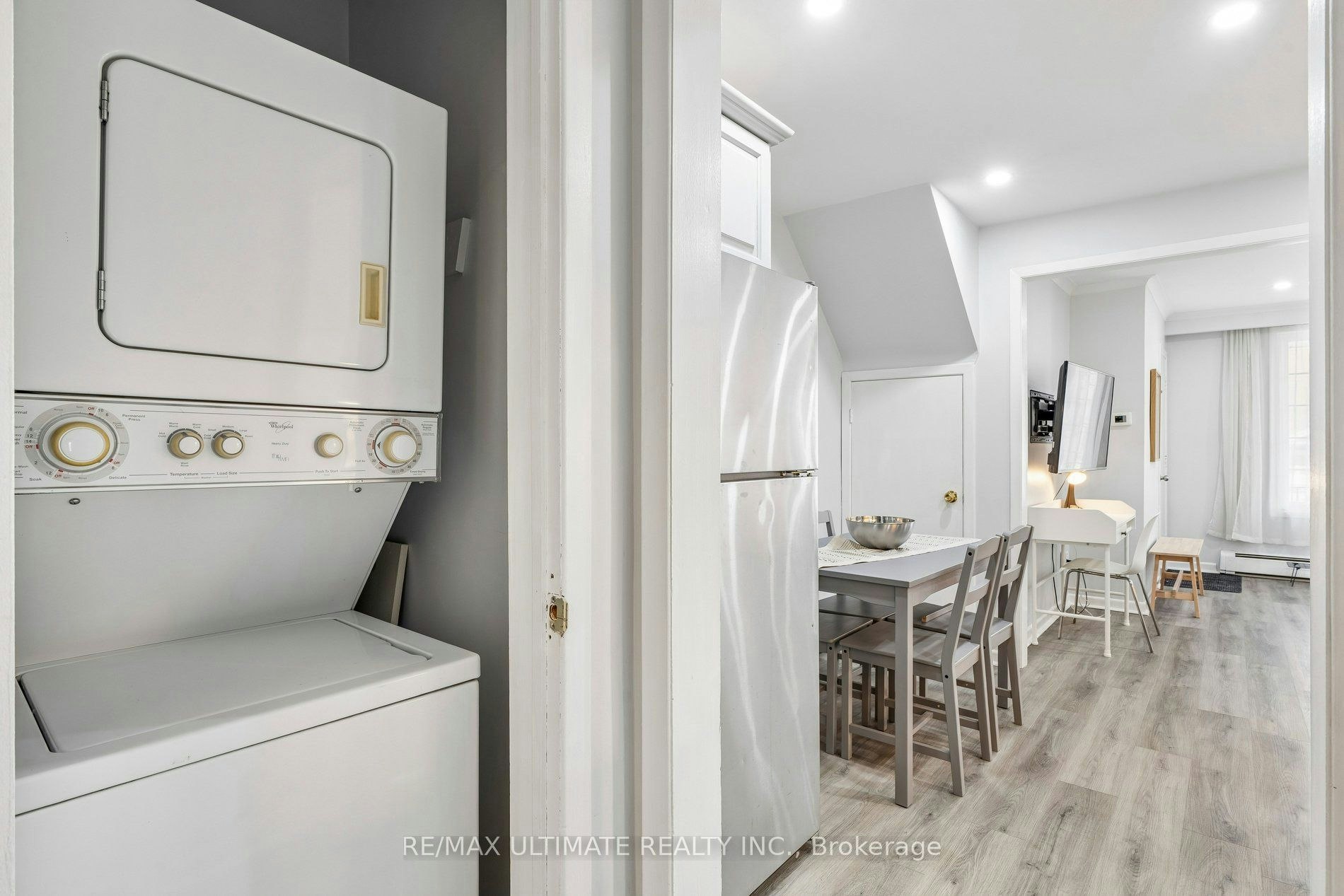 1-213 Close Avenue, Toronto, ON, M6K 2V6 - 23