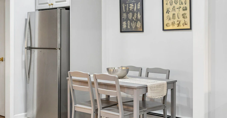 1-213 Close Avenue, Toronto, ON, M6K 2V6 - 10