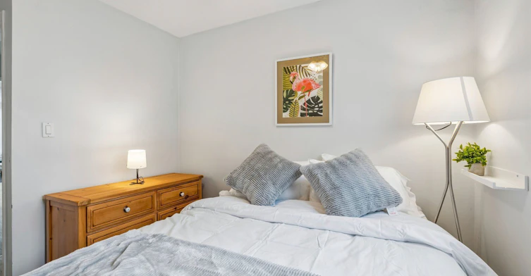 1-213 Close Avenue, Toronto, ON, M6K 2V6 - 16