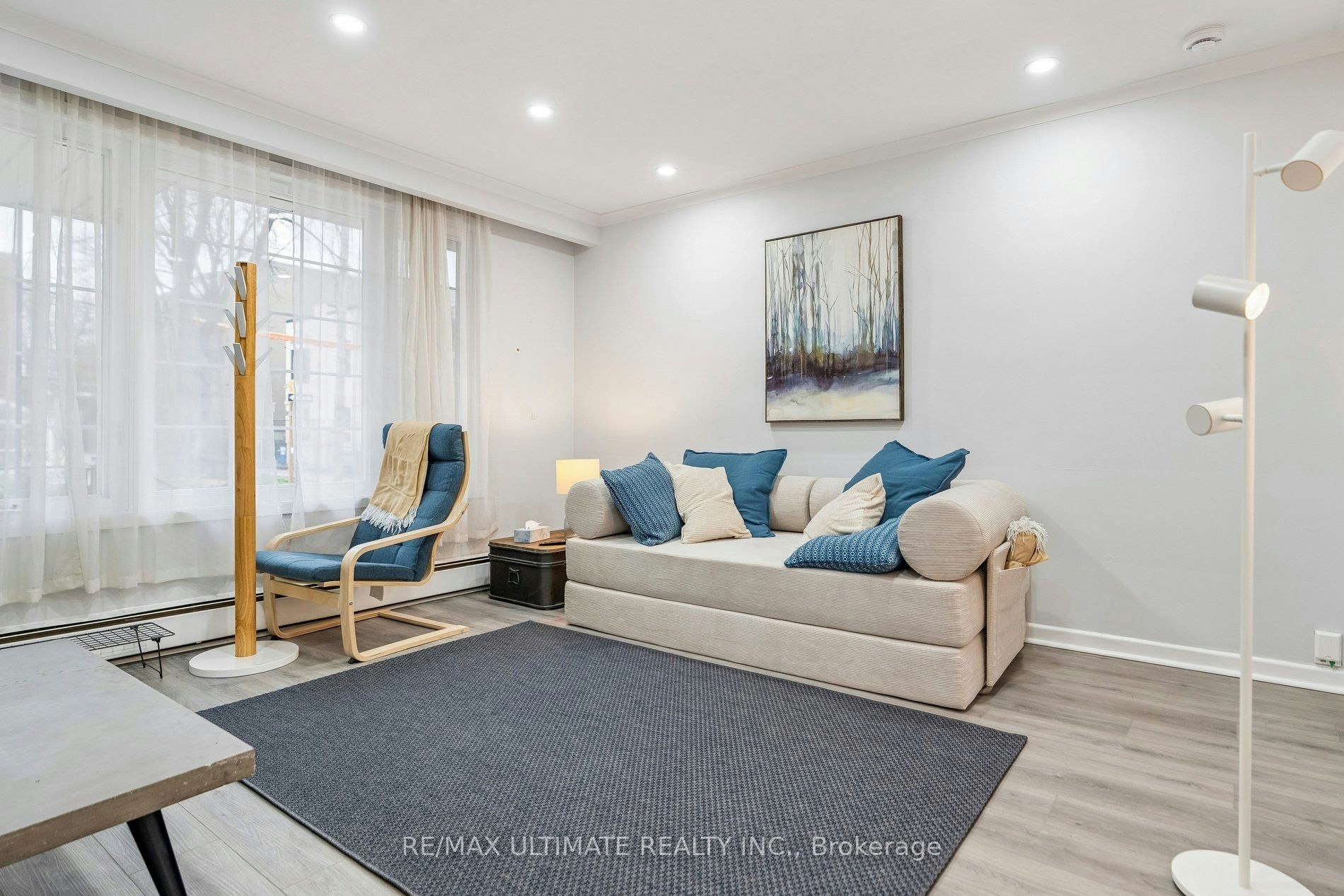 1-213 Close Avenue, Toronto, ON, M6K 2V6 - 5