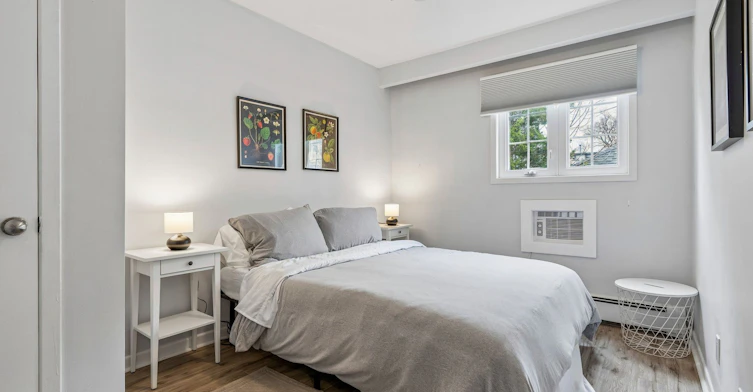 1-213 Close Avenue, Toronto, ON, M6K 2V6 - 18