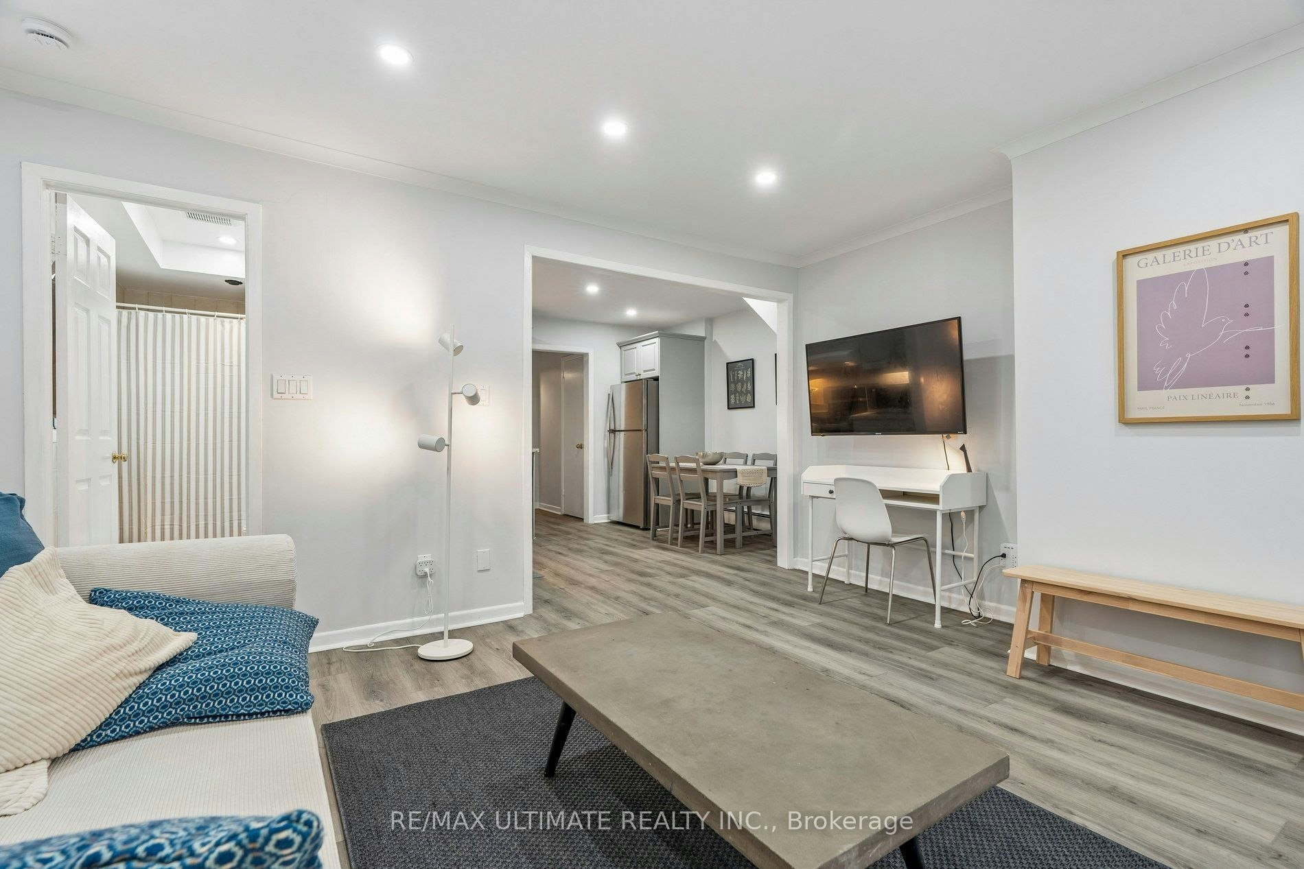 1-213 Close Avenue, Toronto, ON, M6K 2V6 - 4
