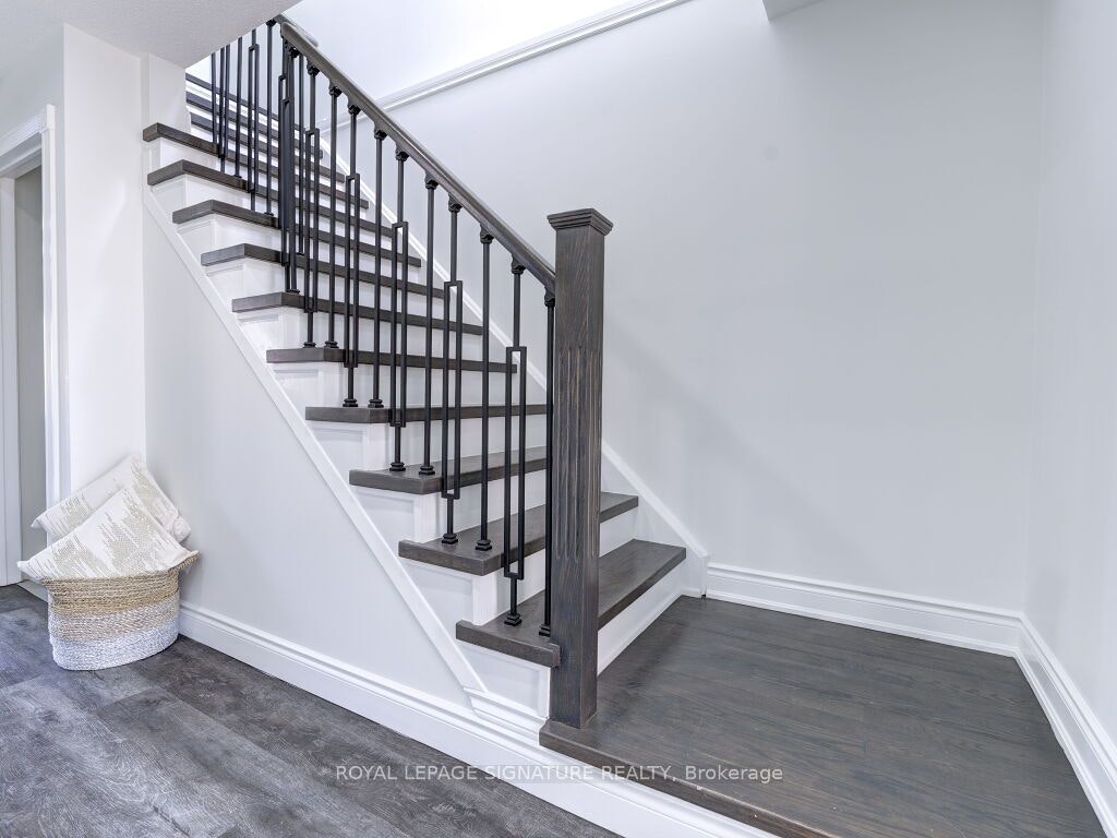 370 Hansen Road, Brampton, ON, L6V 3P7 - 16