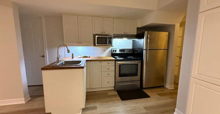 BSMT-2906 Peacock Drive, Mississauga, ON, L5M 5S2 - 13