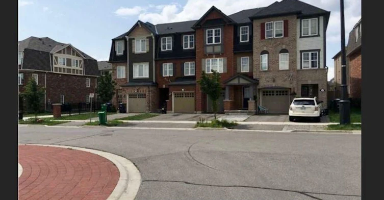 28 Donomore Drive, Brampton, ON, L7A 0S7
