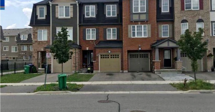 28 Donomore Drive, Brampton, ON, L7A 0S7 - 2