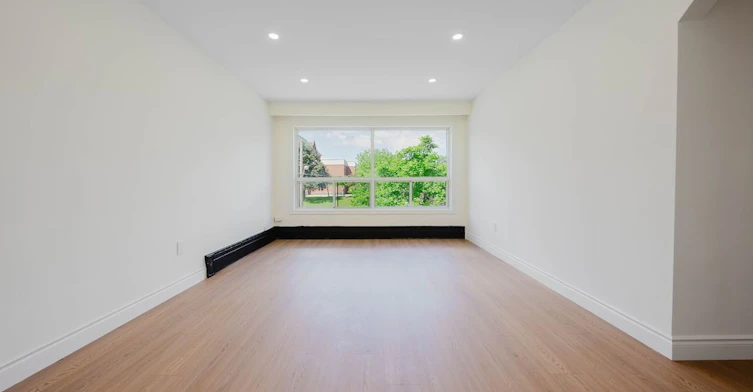 3-299 Quebec Avenue, Toronto, ON, M6P 2V2 - 7