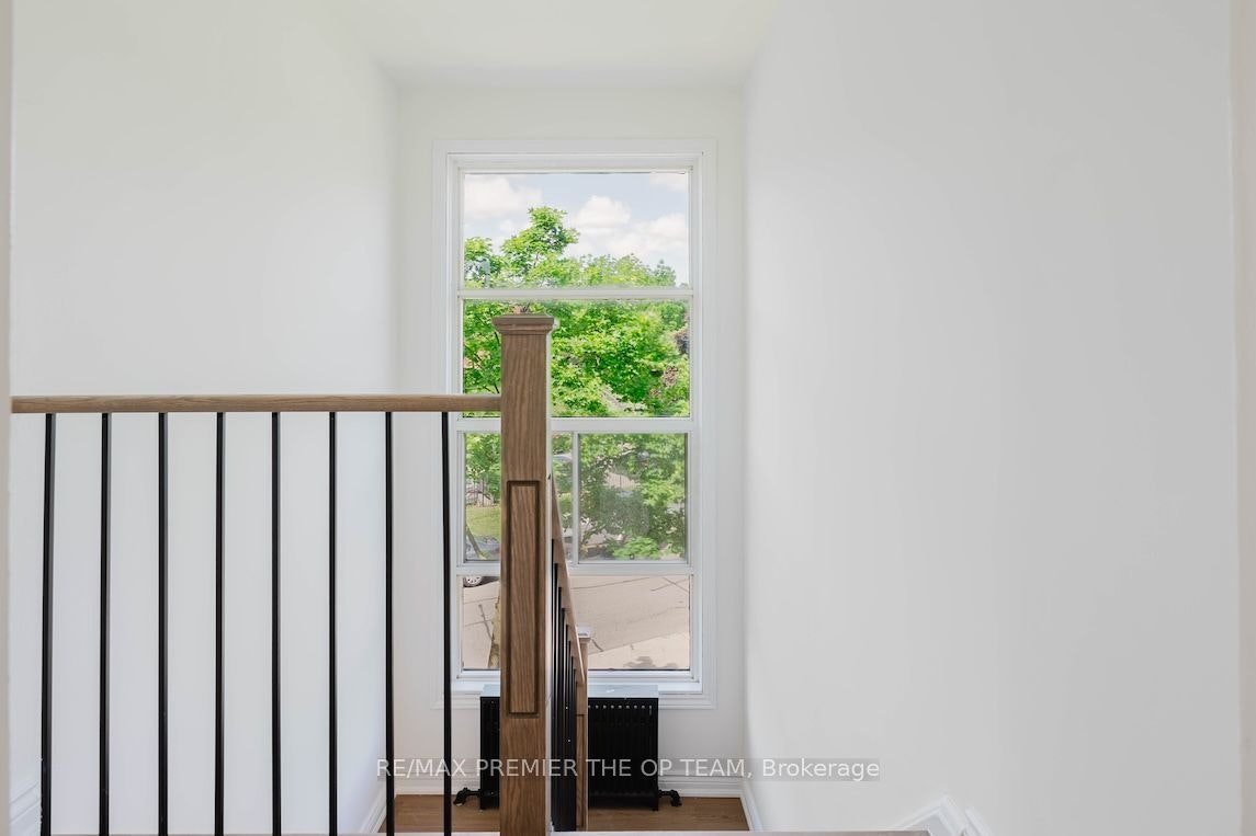 3-299 Quebec Avenue, Toronto, ON, M6P 2V2 - 5