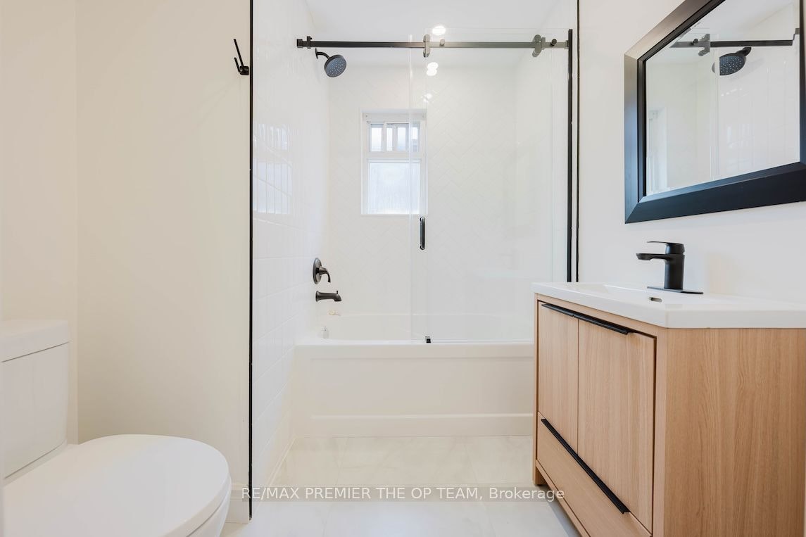 3-299 Quebec Avenue, Toronto, ON, M6P 2V2 - 20