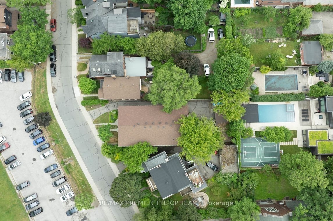 1-299 Quebec Avenue, Toronto, ON, M6P 2V2 - 14