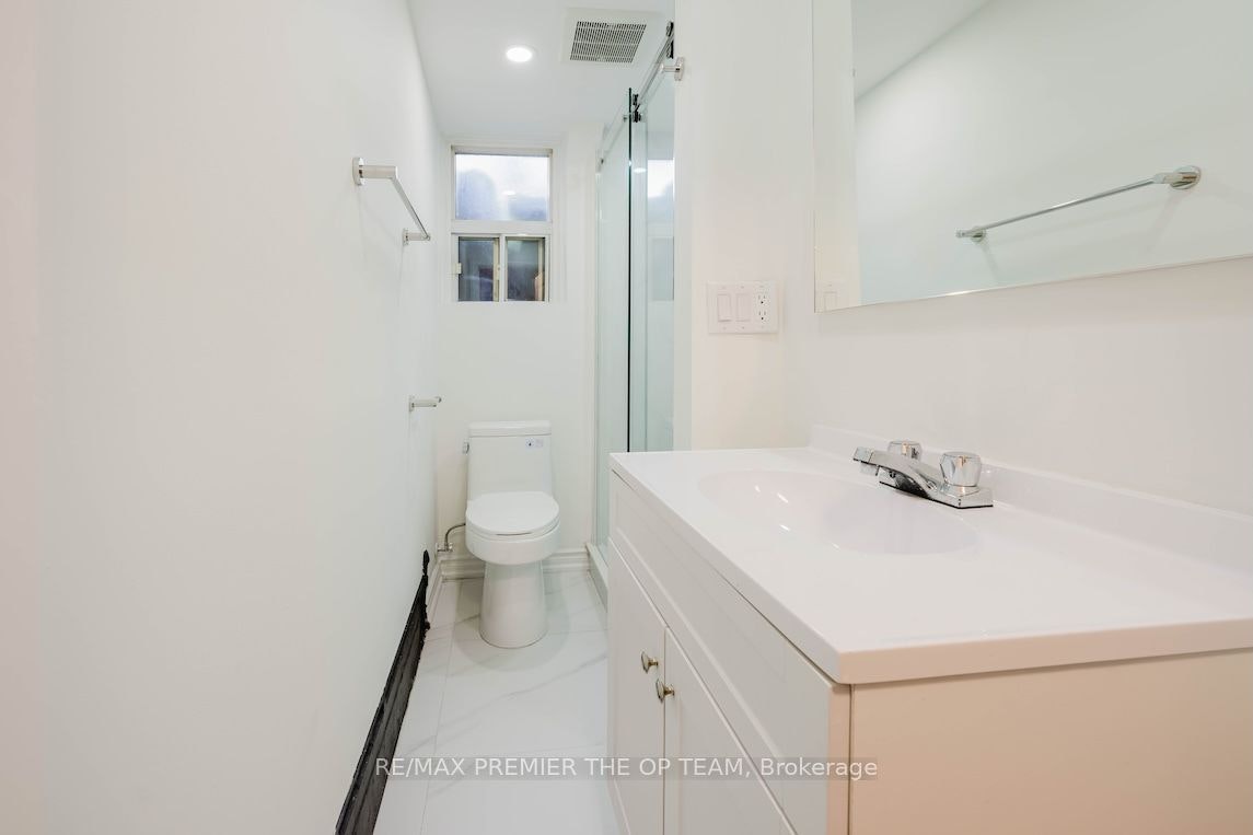 1-299 Quebec Avenue, Toronto, ON, M6P 2V2 - 13