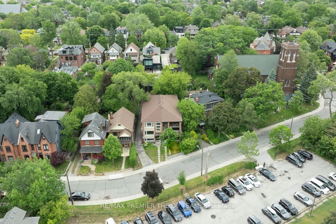 1-299 Quebec Avenue, Toronto, ON, M6P 2V2 - 15