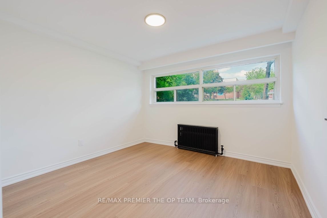 1-299 Quebec Avenue, Toronto, ON, M6P 2V2 - 11