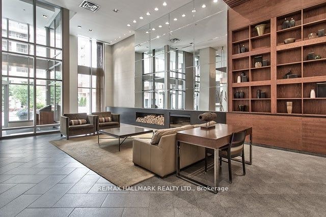 318-320 City Centre Drive, Mississauga, ON, L5B 4P8 - 17