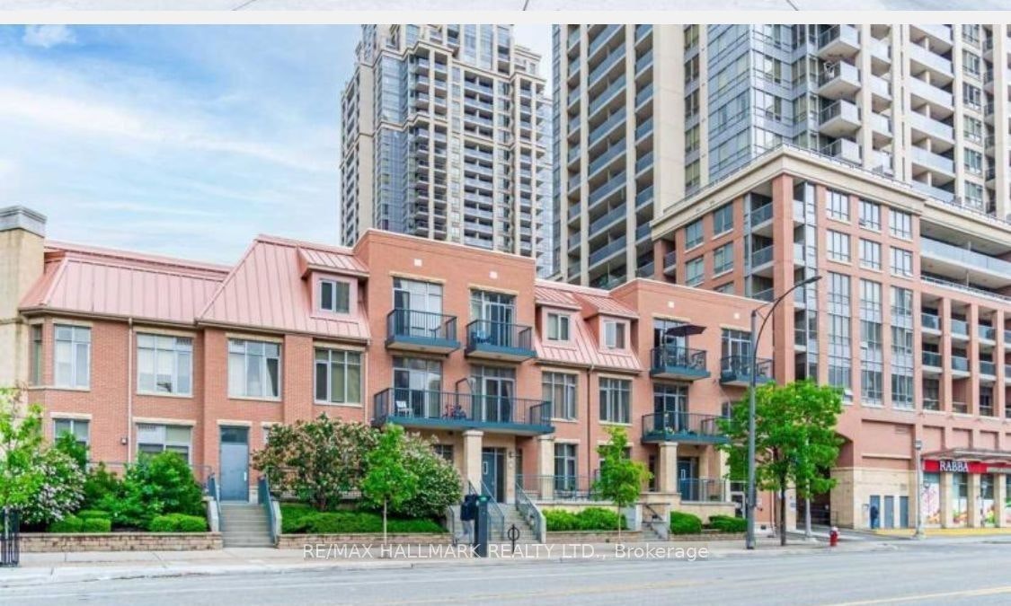 318-320 City Centre Drive, Mississauga, ON, L5B 4P8