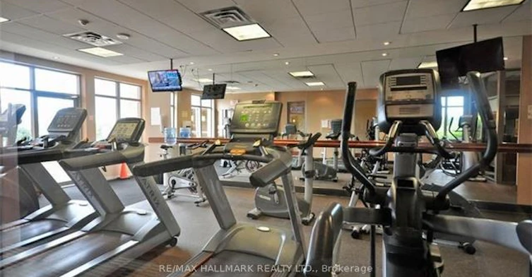 318-320 City Centre Drive, Mississauga, ON, L5B 4P8 - 7