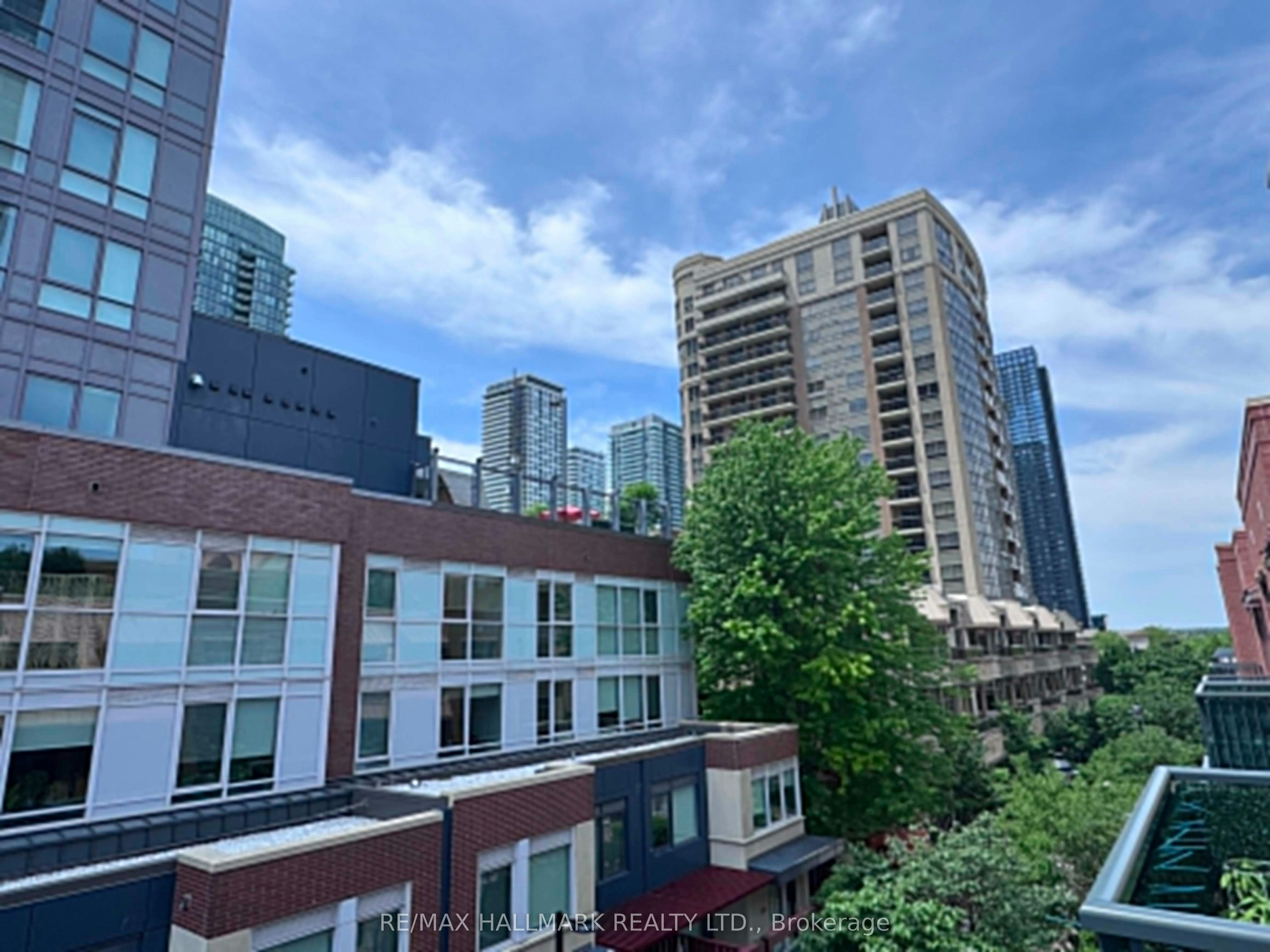 318-320 City Centre Drive, Mississauga, ON, L5B 4P8 - 23