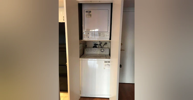 PH06-2091 Hurontario Street, Mississauga, ON, L5A 4E6 - 11