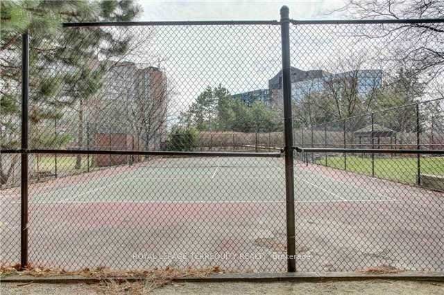 PH06-2091 Hurontario Street, Mississauga, ON, L5A 4E6 - 15