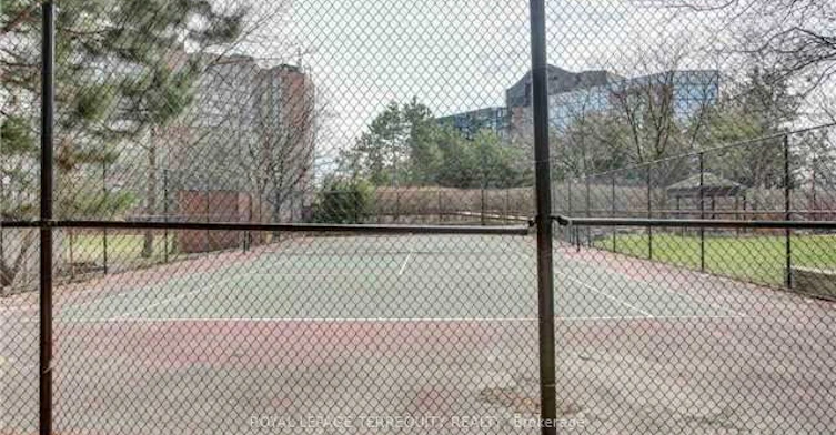 PH06-2091 Hurontario Street, Mississauga, ON, L5A 4E6 - 15