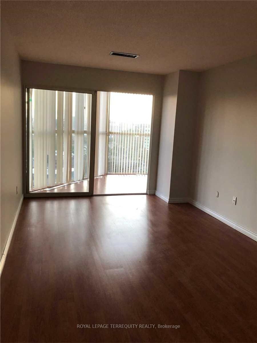 PH06-2091 Hurontario Street, Mississauga, ON, L5A 4E6 - 7