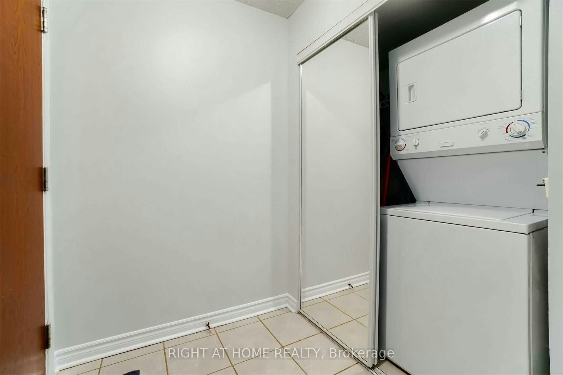 1505-4080 Living Arts Drive, Mississauga, ON, L5B 4N3 - 28