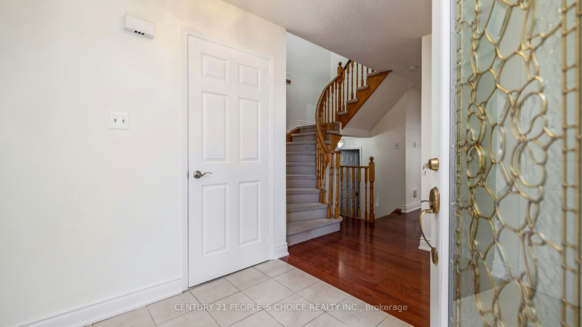 3464 Nutcracker Drive, Mississauga, ON, L5N 6E7 - 6