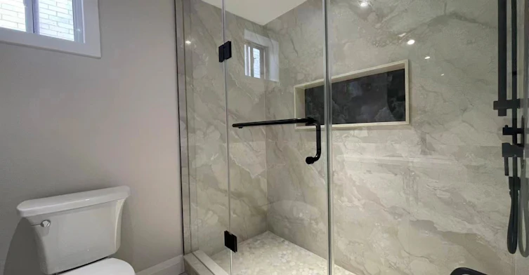 Unit 3-17 Rosemeade Avenue, Toronto, ON, M8Y 3A2 - 7
