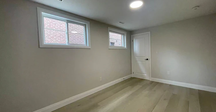 Unit 3-17 Rosemeade Avenue, Toronto, ON, M8Y 3A2 - 10