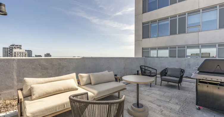 901-3200 William Coltson Avenue, Oakville, ON, L6H 7W6 - 26