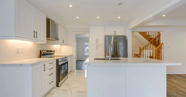 2581 Islington Avenue, Toronto, ON, M9V 4A2 - 18