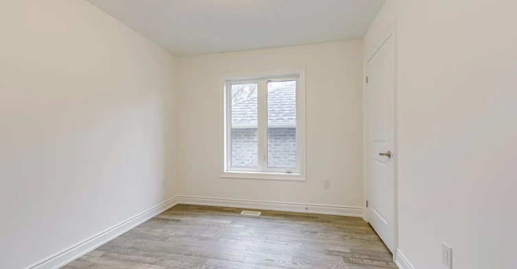 2581 Islington Avenue, Toronto, ON, M9V 4A2 - 32