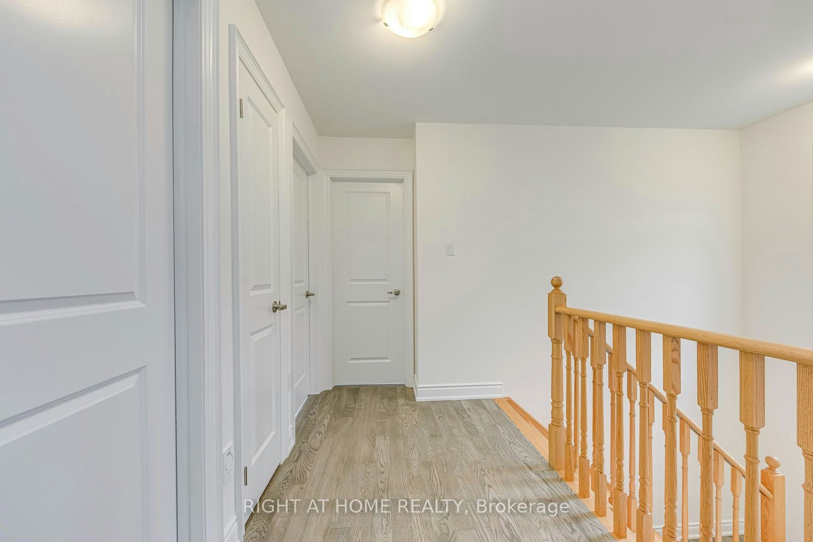 2581 Islington Avenue, Toronto, ON, M9V 4A2 - 25