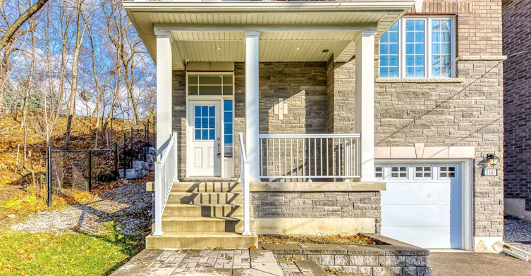 2581 Islington Avenue, Toronto, ON, M9V 4A2 - 5