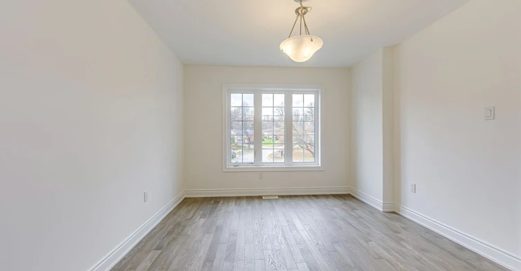 2581 Islington Avenue, Toronto, ON, M9V 4A2 - 9